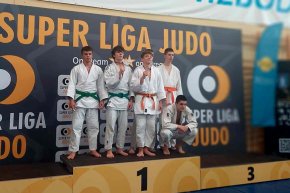 Doskonałe starty i wór medali dla naszych młodych judoków!-5354