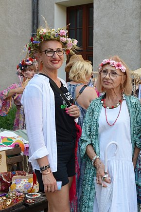 GłogoWianki na dziedzińcu zamku-7425