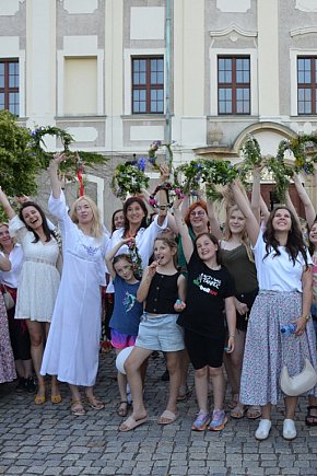 Korowód świętojański i puszczanie wianków-7427