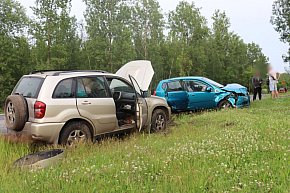 Zderzenie aut koło Huty Głogów-7429