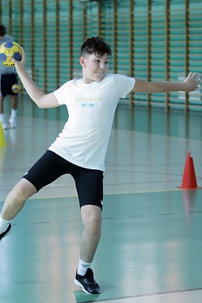 Zajęcia z piłki ręcznej w Szkole Podstawowej nr 10-7432