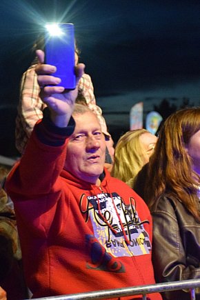 Tak się bawią na koncertach w Jerzmanowej-7830