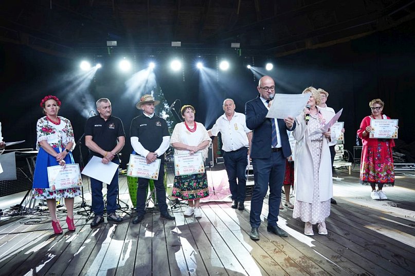 Dożynki w Radwanicach