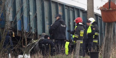 Mężczyzna potrącony przez pociąg zginął na miejscu-147137
