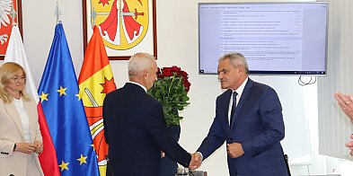 Wotum zaufania dla wójt Romana  Jabłońskiego-148134