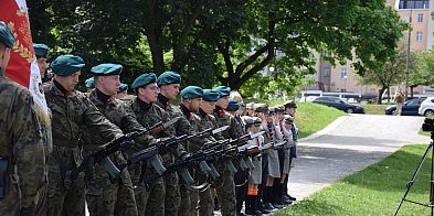 Narodowy Dzień Zwycięstwa w Głogowie uczcili salwą pod Pomnikiem Saperów-156602