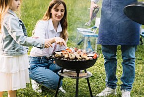 Czy 2 maja to dzień wolny od pracy? Jak działają sklepy i urzędy?-168537