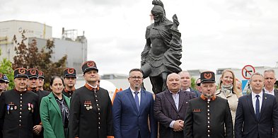 Kosmalski: Oddajemy hołd całym pokoleniom hutników [FOTO]-168674