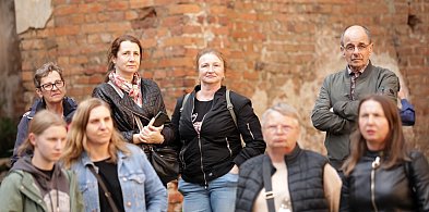 Głogowianie tłumnie odwiedzili ruiny kościoła św. Mikołaja [FOTO]-168683