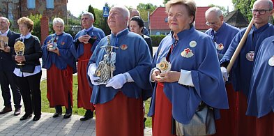 Dziś w Jakubowie odsłonięto figurę św. Jakuba. Tu stał kościół -168923
