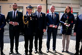Strażackie wyróżnienia z dumą dla Gaworzyc podczas Powiatowych Obchodów -168978