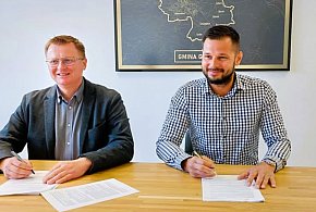  Nowe pojazdy dla gminy Głogów – wsparcie dla ZGK Serby i strażaków-169029