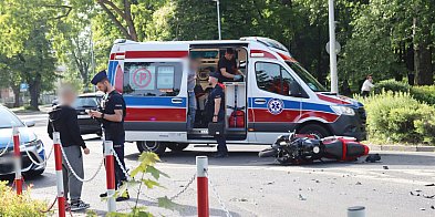 Zderzenie motocyklisty z samochodem na Daszyńskiego w Głogowie [FOTO]-169042