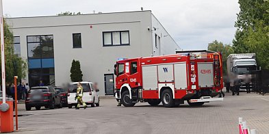 Ewakuacja w głogowskiej strefie przemysłowej. Cztery zastępy w akcji [FOTO]-169205