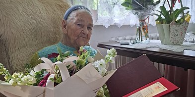 Pani Anna z Brzegu Głogowskiego skończyła 100 lat!-169357