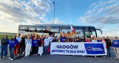 Z Głogowa do Warszawy. Jadą wspierać Trzaskowskiego i Nawrockiego-169522