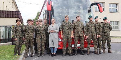 Krew pod koszarami. Dobry przykład od głogowskich wojskowych-170150