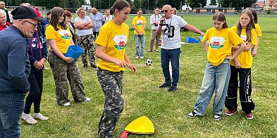 Seniorzy i niepełnosprawni bawili się w Kotli-170178
