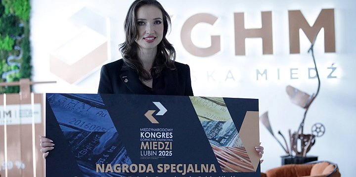 Roksana Urbaniak z Huty Miedzi Głogów nagrodzona-170157