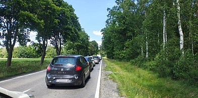Ogromne korki na drodze z Głogowa do Sławy!-170532