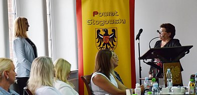 Spięcie na sesji powiatu głogowskiego. Wójt Pęcławia kontra radna-170684