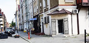 W dawnej pracowni Versace z Głogowa trwa remont