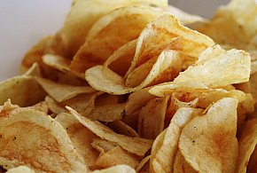 Chipsy Lay’s znikają z półek. W tej partii wykryto niebezpieczne substancje-171034