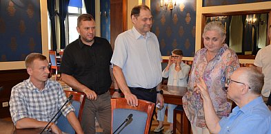 Nie ma zgody na zwolnienie radnego z pracy-171040