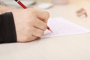 To zaważy na przyjęciu do szkoły średniej. Uczniowie już liczą punkty-171099