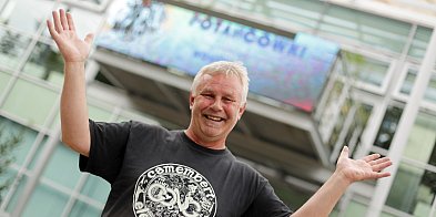 Pierwszy raz w historii! Olszewski: Szanty w tym roku pod dachem-171367