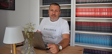 Były detektyw otworzył kawiarnię z książkami w Głogowie. Zbrodnia i kawa-171404