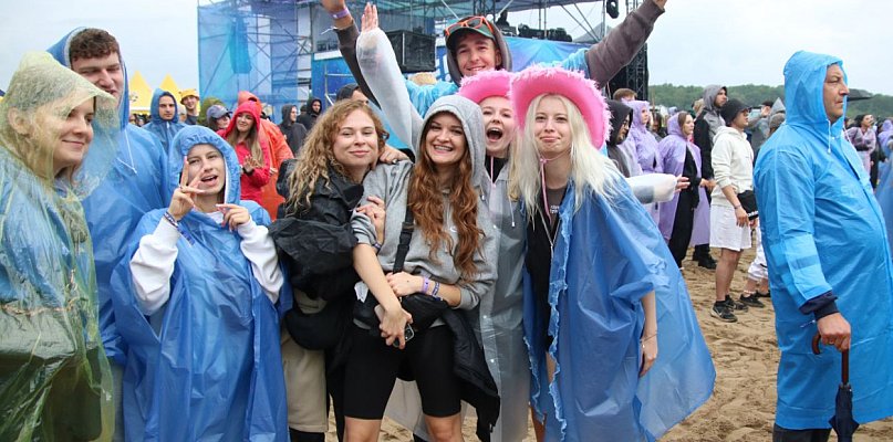 Rap Stacja 2025 rozgrzewa Sławę! Wielkie gwiazdy na scenie [FOTO] - 171395