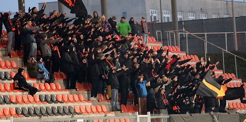 Wydali oświadczenie: Kibice Chrobrego bojkotują klub. Przed startem sezonu - 171476
