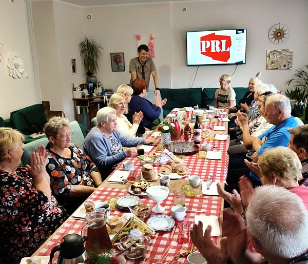 Powrót do PRL-u – wspomnieniowe spotkanie w Klubie Seniora, w gminie Głogów-171648