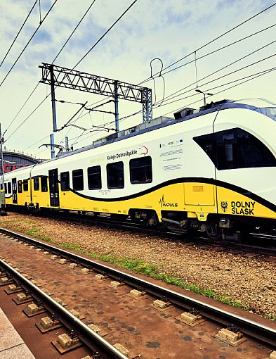 150-milionowy pasażer pojechał dziś Kolejami Dolnośląskimi!-172439