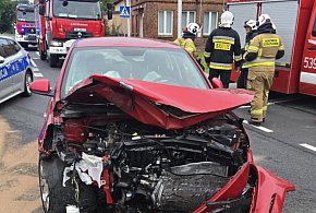 Pechowy początek weekendu. Czołowe zderzenie pod Radwanicami-172498