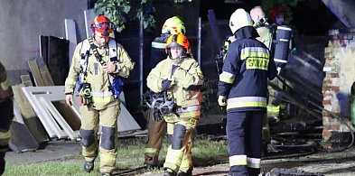 Nocny pożar w Głogowie. Cztery zastępy w akcji! [FOTO]-172712