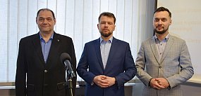 [WIDEO] PiS punktuje KO na konferencji w Głogowie