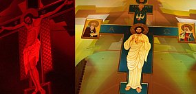 To było widowisko w kolegiacie! Wielki krzyż obrócony