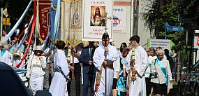 Boże Ciało w Głogowie. Tłumy wiernych na ulicach