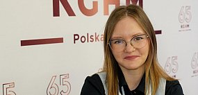 Przyszła pani psycholog ściga się teraz Mercedesem