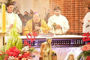 Pasterka w kolegiacie z udziałem biskupa-8716