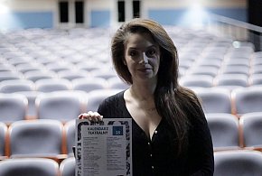 Październik w teatrze w Głogowie. Baczyńska: Coś dla każdego-174117
