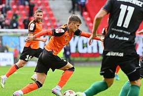 Piękny gol Gricia, zwycięstwo! Chrobry na podium - 175662