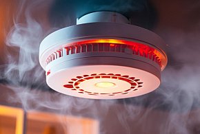 Rewolucja w przepisach pożarowych. Nowe obowiązki dla właścicieli domów i firm-175856