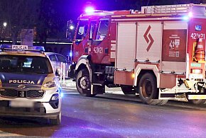 Nocna akcja w wieżowcu przy Armii Krajowej w Głogowie [FOTO]-179443