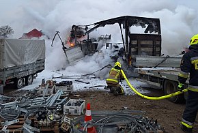 Pożar w Serbach. Kłęby dymu i akcja strażaków [FOTO]