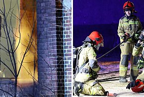 Pożar pustostanu w Głogowie. To tu nocują bezdomni [FOTO]