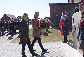 Uroczyste otwarcie „Roszarni” i odsłonięcie pomnika wysiedlonych