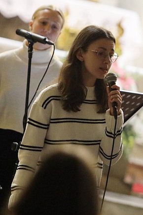 Piękne utwory w kościele i promocja płyty-8225